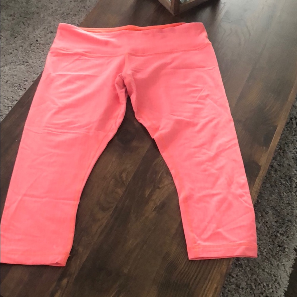 Lululemon Pin stripe Capri